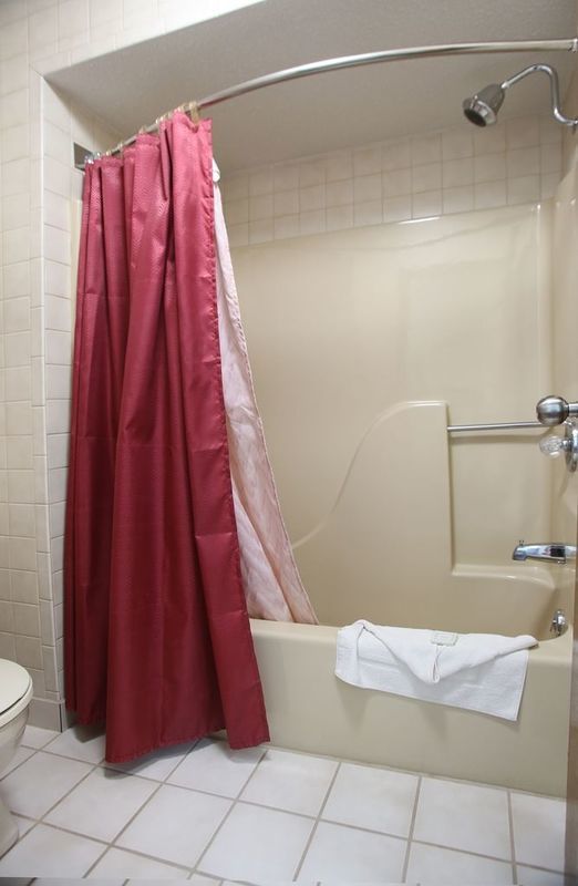 Budget - Motel Roxboro