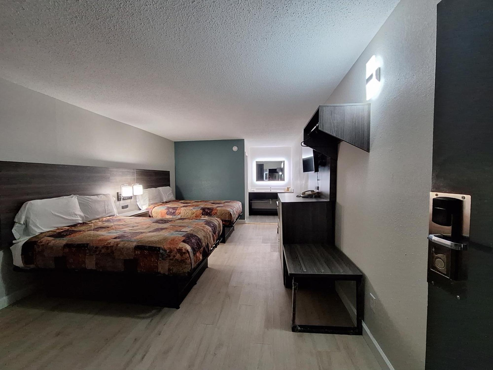 Motel Budget - Roxboro